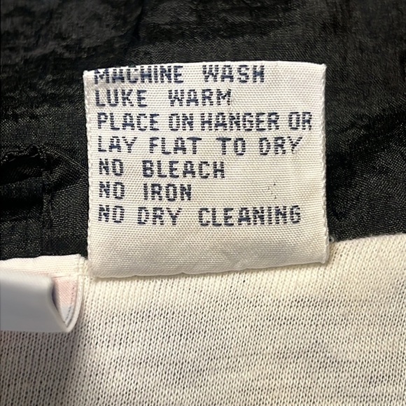 Vintage Black, silver, purple & pink Windbreaker Jacket. Size Large. By Todd 1 - Picture 11 of 13